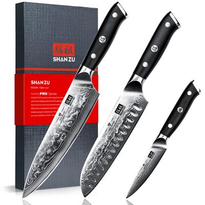 SHAN ZU 67-layer Damascus knife set showing the folded steel pattern